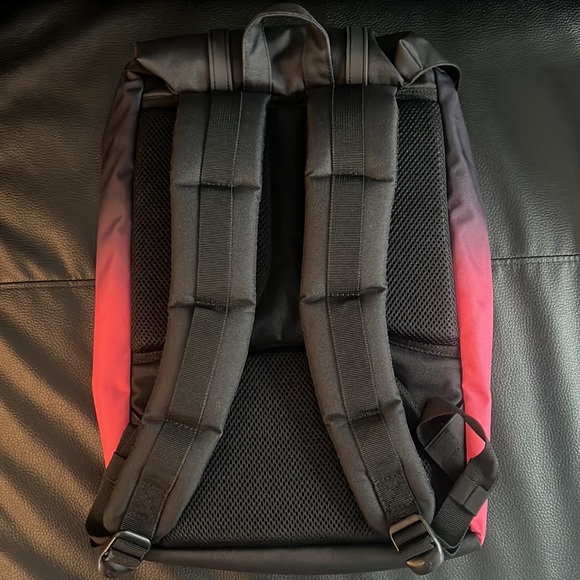 Herschel Little America Mid Backpack | Calypso Coral Gradient | Laptop Bag - Picture 6 of 10